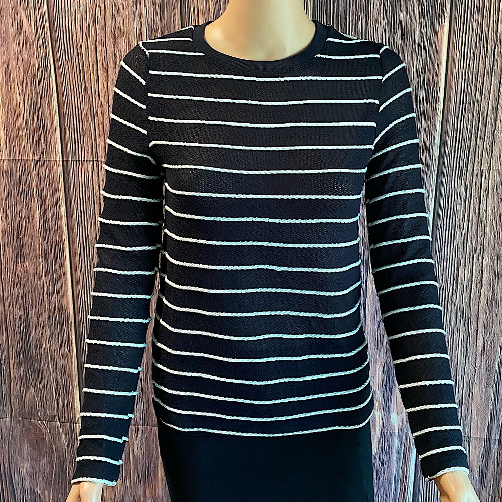 Topshop size 4 dark navy blue & white stripped basic long sleeve top sweater